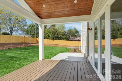 5876 Wedgewood Drive, Charlotte, NC 28210 - Photo 38