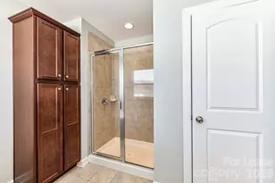 4316 Hubbard Rd, Charlotte, NC 28269 - Photo 30