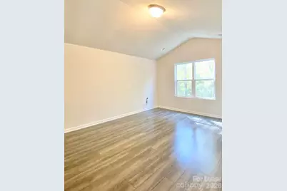 320 Peachtree Road, Charlotte, NC 28216 - Photo 10