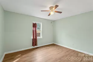 1855 Eastbrook Cir, Morganton, NC 28655 - Photo 18