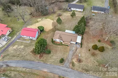 1855 Eastbrook Circle, Morganton, NC 28655 - Photo 30