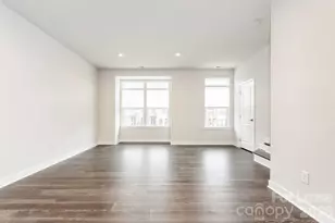 657 Uwharrie River Rd, Charlotte, NC 28211 - Photo 10