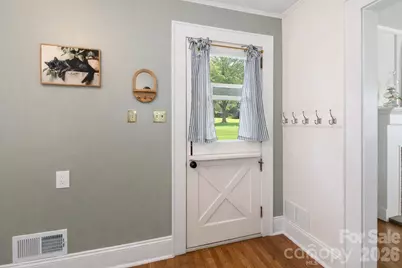 216 31st Avenue NW, Hickory, NC 28601 - Photo 10