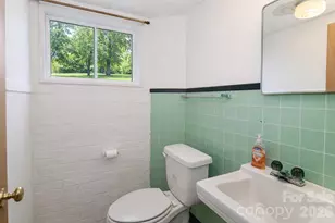 216 31st Ave NW, Hickory, NC 28601 - Photo 28