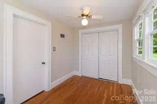 216 31st Ave NW, Hickory, NC 28601 - Photo 24