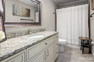 120 Deerlake Dr, Asheville, NC 28803 - Photo 24