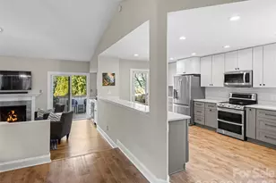 120 Deerlake Dr, Asheville, NC 28803 - Photo 10