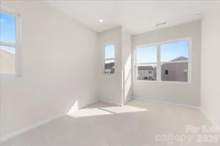 3045 Hutton Gdns Ln, Charlotte, NC 28269 - Photo 16