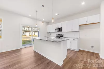 3045 Hutton Gardens Lane, Charlotte, NC 28269 - Photo 6