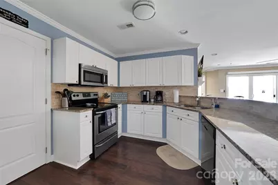 18631 Harborside Drive, Charlotte, NC 28031 - Photo 6