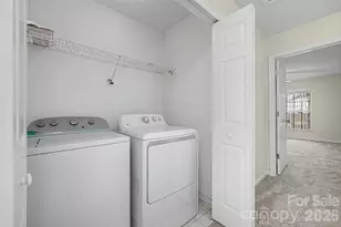 8031 Stoneham Ct, Matthews, NC 28105 - Photo 18