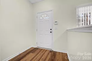 8031 Stoneham Ct, Matthews, NC 28105 - Photo 2