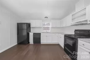 1144 Eulalia Ln, Catawba, NC 28609 - Photo 6