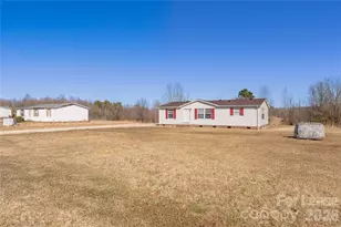 1144 Eulalia Ln, Catawba, NC 28609 - Photo 2