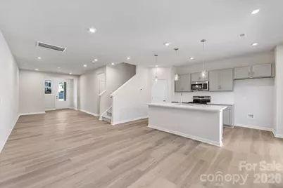 6013 Longar Lane, Charlotte, NC 28269 - Photo 8