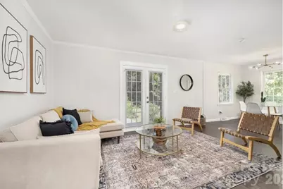 3909 Woodbriar Trail, Charlotte, NC 28205 - Photo 4