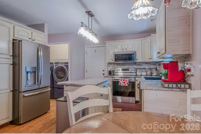 303 Theron Court, Candler, NC 28715 - Photo 18