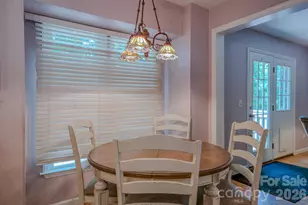 303 Theron Ct, Candler, NC 28715 - Photo 20