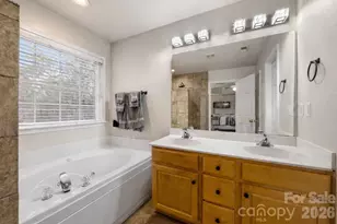 10944 Hellebore Rd, Charlotte, NC 28213 - Photo 26