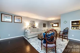 3929 Colony Crossing Dr, Charlotte, NC 28226 - Photo 2