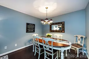 3929 Colony Crossing Dr, Charlotte, NC 28226 - Photo 8