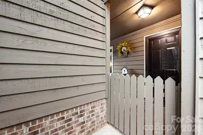 3929 Colony Crossing Drive, Charlotte, NC 28226 - Photo 2