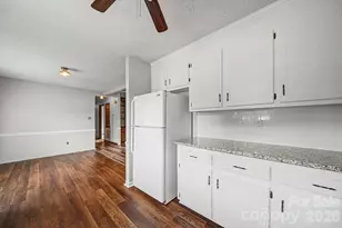 102 Roxie Ln, Belmont, NC 28012 - Photo 10