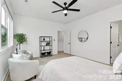 1110 Ivan Drive, Charlotte, NC 28216 - Photo 32