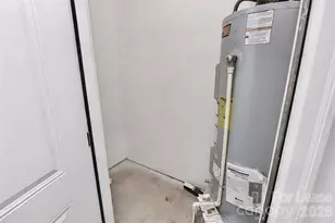 1114 Ivan Dr, Charlotte, NC 28216 - Photo 36