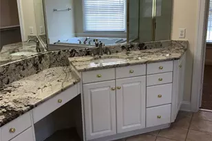 9418 Briarwick Ln, Charlotte, NC 28277 - Photo 32