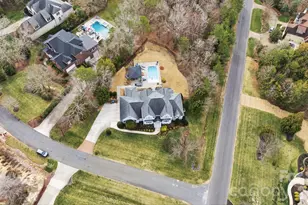 704 Mayfield Ct, Fort Mill, SC 29715 - Photo 4