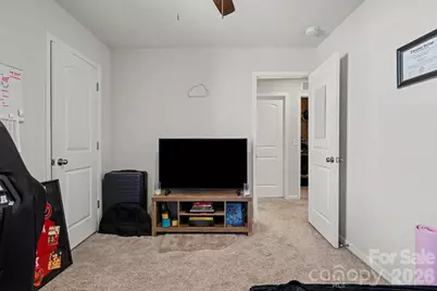 5608 Axil Lane, Charlotte, NC 28269 - Photo 20