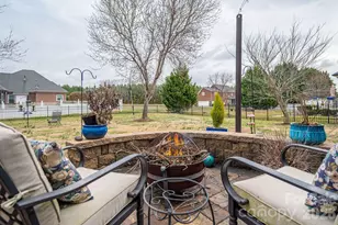 1605 Stone Pine Dr, Gastonia, NC 28056 - Photo 32
