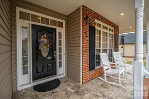 1605 Stone Pine Dr, Gastonia, NC 28056 - Photo 4