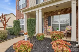 1710 Laurel Hill Dr, Waxhaw, NC 28173 - Photo 4