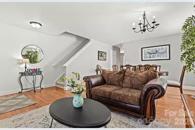 2802 Buckleigh Drive, Charlotte, NC 28215 - Photo 4