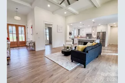 1322 Kensington Circle, Newton, NC 28658 - Photo 8