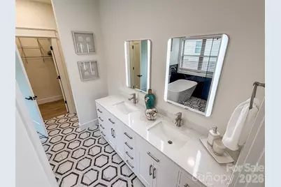 1322 Kensington Circle, Newton, NC 28658 - Photo 28