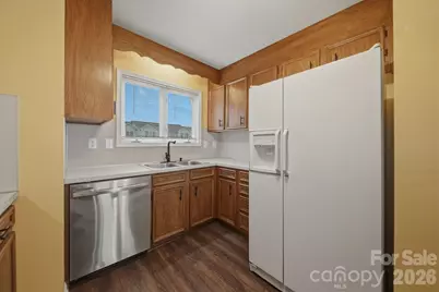 3283 White Oak Court #G8, Claremont, NC 28610 - Photo 12