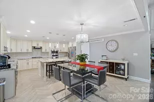 14010 Mareshead Ln, Matthews, NC 28105 - Photo 12