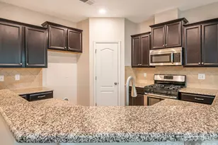 2713 Sawbridge Ln, Gastonia, NC 28056 - Photo 16