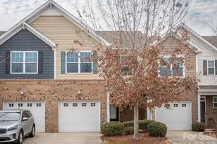 2713 Sawbridge Ln, Gastonia, NC 28056 - Photo 1