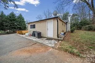 1636 Carolina Cir, Gastonia, NC 28054 - Photo 34