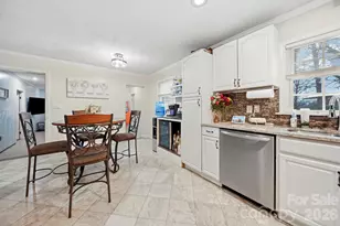 1636 Carolina Cir, Gastonia, NC 28054 - Photo 12