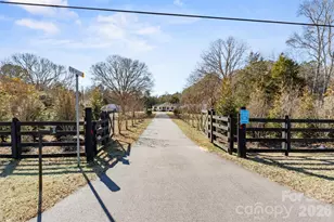 5214 Echo Valley Dr, Great Falls, SC 29055 - Photo 4