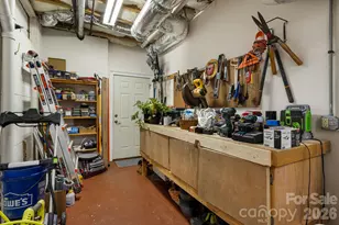 405 Mistletoe Trail, Hendersonville, NC 28791 - Photo 30