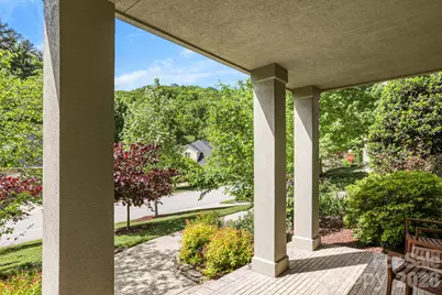 405 Mistletoe Trail, Hendersonville, NC 28791 - Photo 8