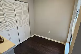 4811 Spring Lake Dr, Charlotte, NC 28212 - Photo 8