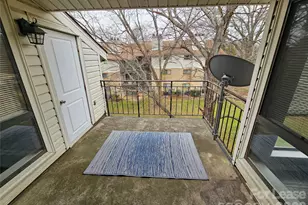 4811 Spring Lake Dr, Charlotte, NC 28212 - Photo 26