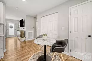 3701 Lynette Ct, Charlotte, NC 28217 - Photo 8